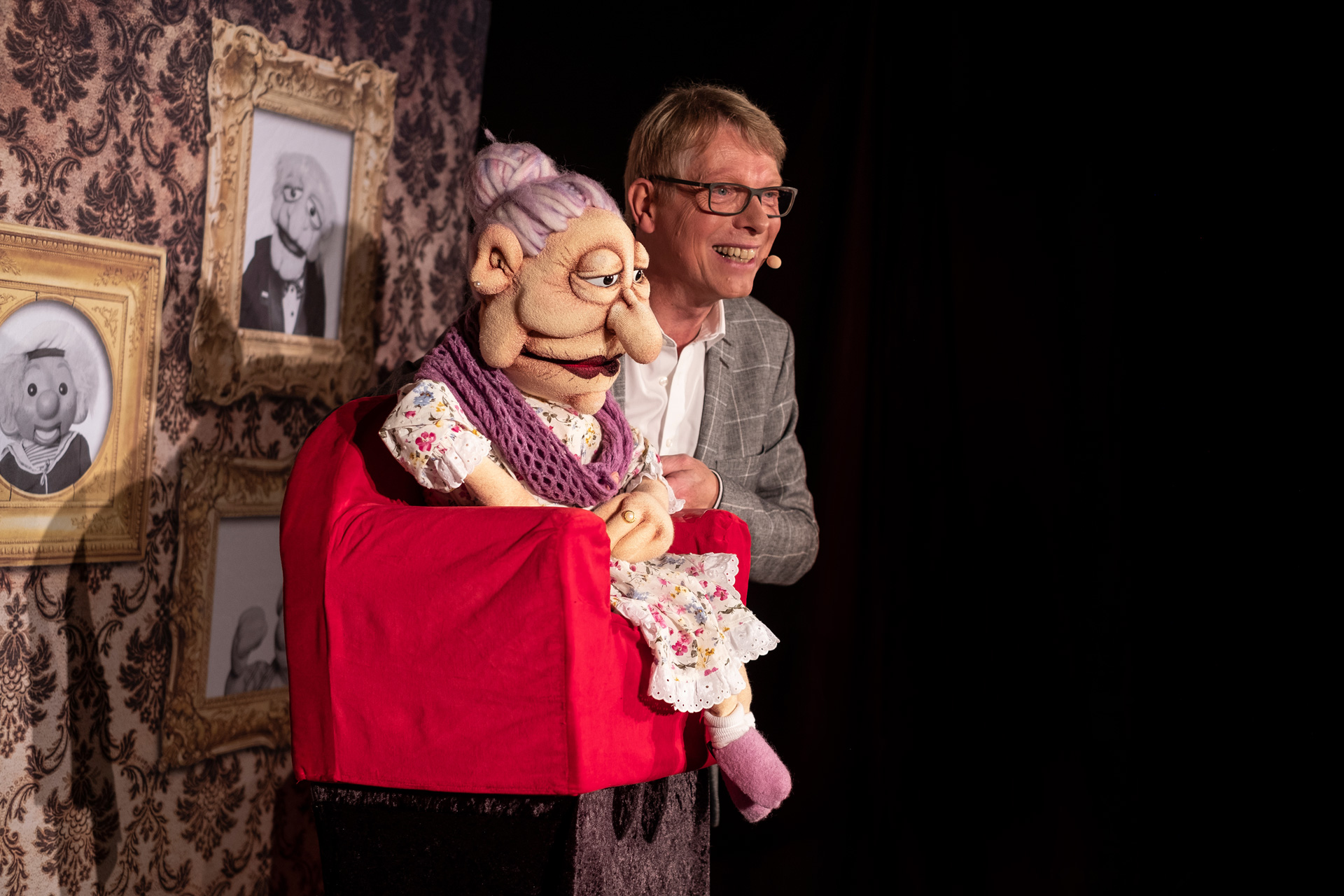 Comedy Bauchredner J&ouml;rg Jara und Hilde Sommer